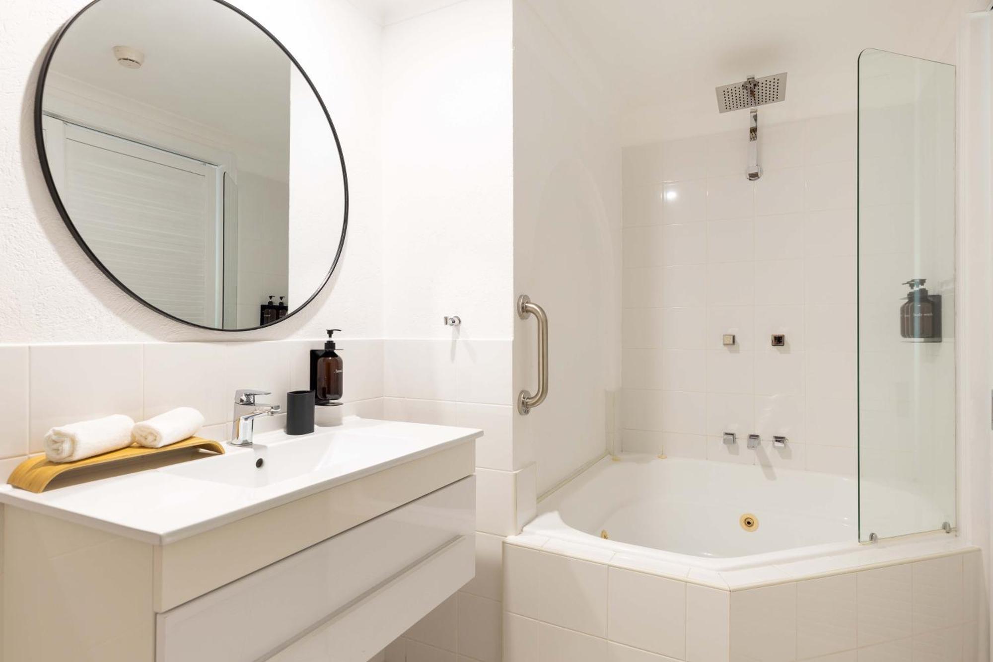 Casa Papaya Adults Only Apartment Port Douglas Buitenkant foto